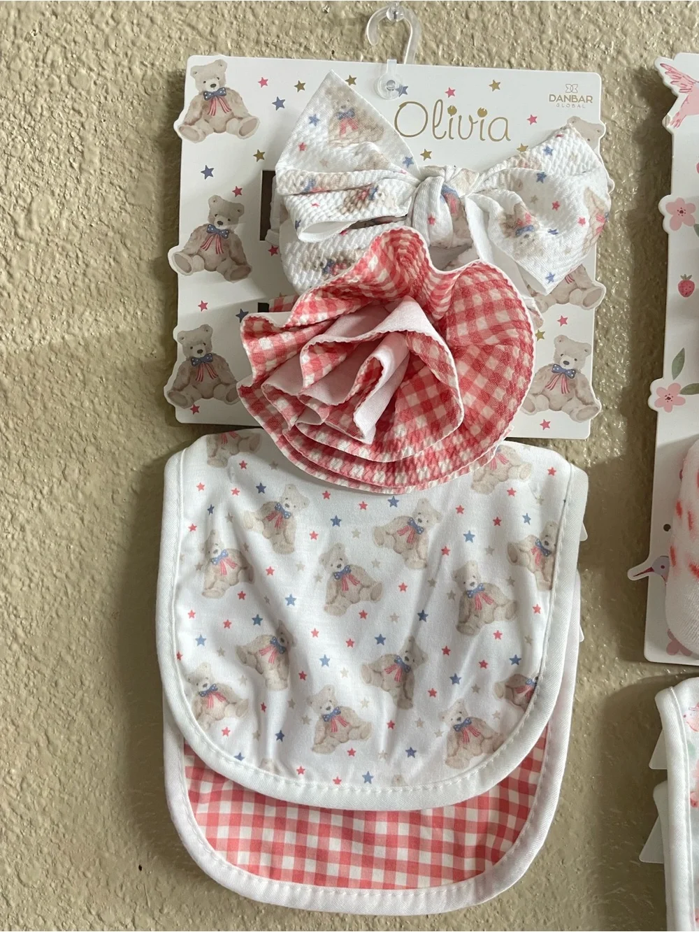Ava Olivia includes headbands
